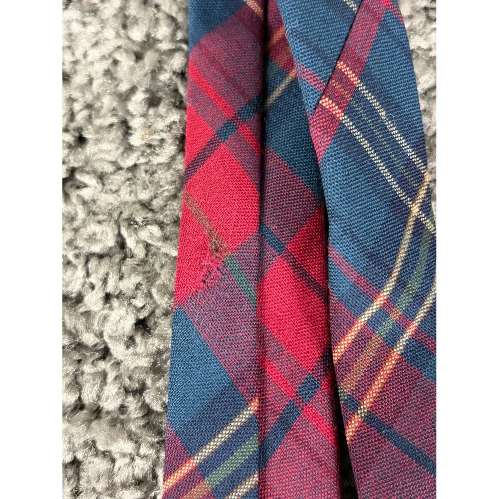 Pendleton Mens Red Blue Plaid Wool Necktie Made in USA Heritage Classic A219